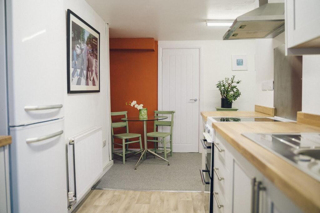 Cegin a Stafell Fwyta / Kitchen Diner
