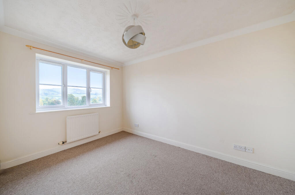 1368813-15-68ef6c...