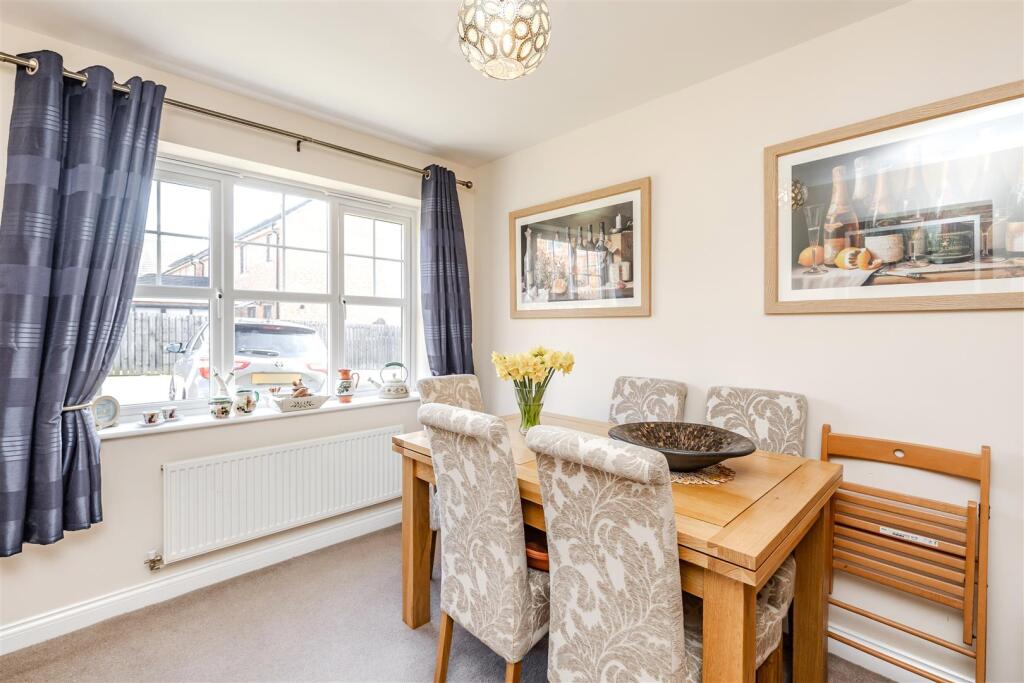 11CawfieldsClose-HadrianVillage-Wallsend-NE280BJ-1