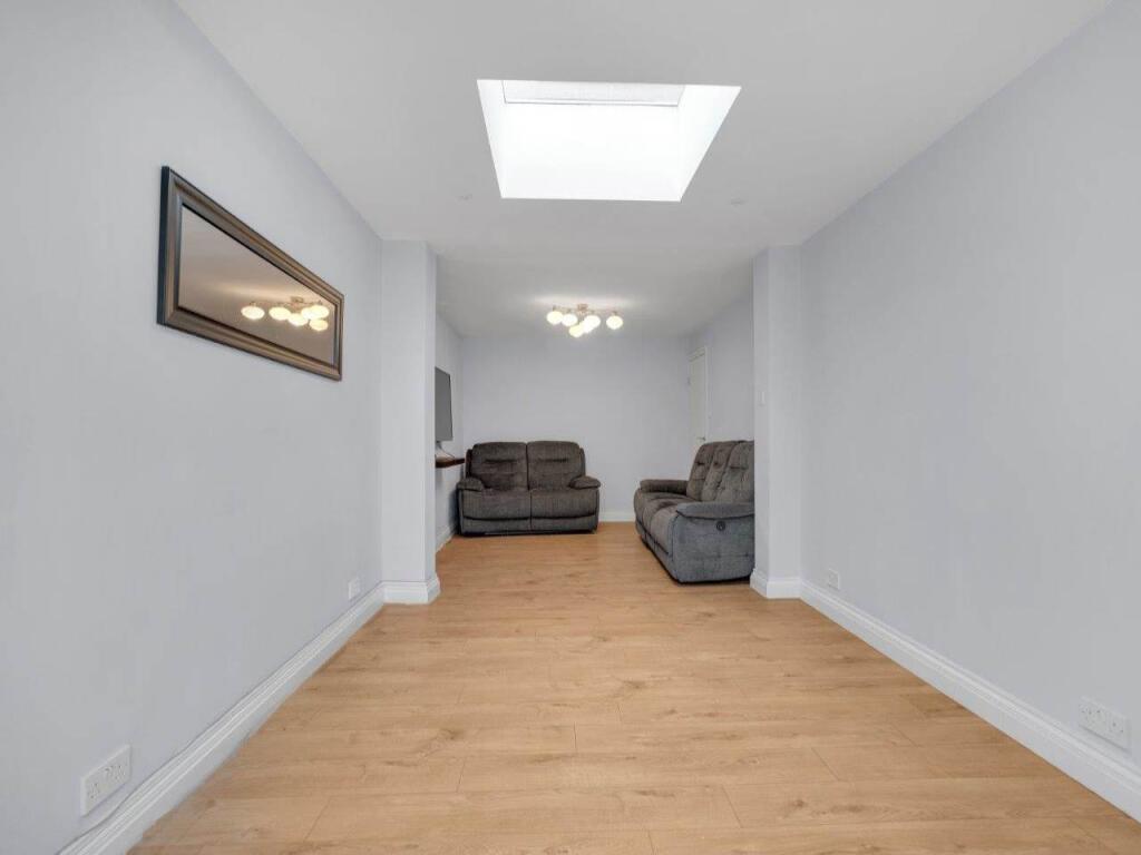 1 croyde lounge dini