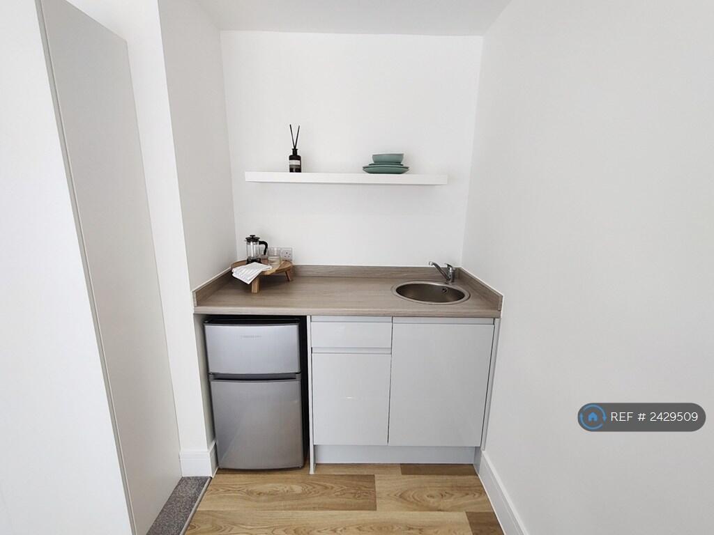 Room 2 - Ensuite + Kitchenette + Private Terrace