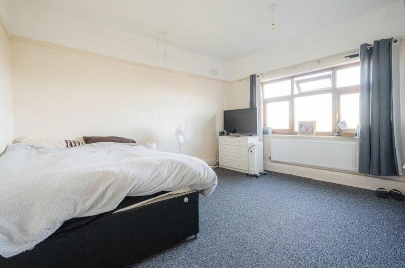 Bedroom 2 (property)