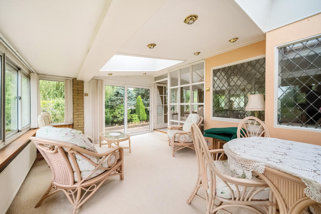 1336074-13-6894e5...