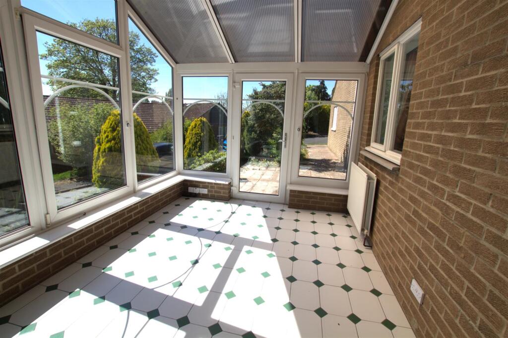 garden room.jpg