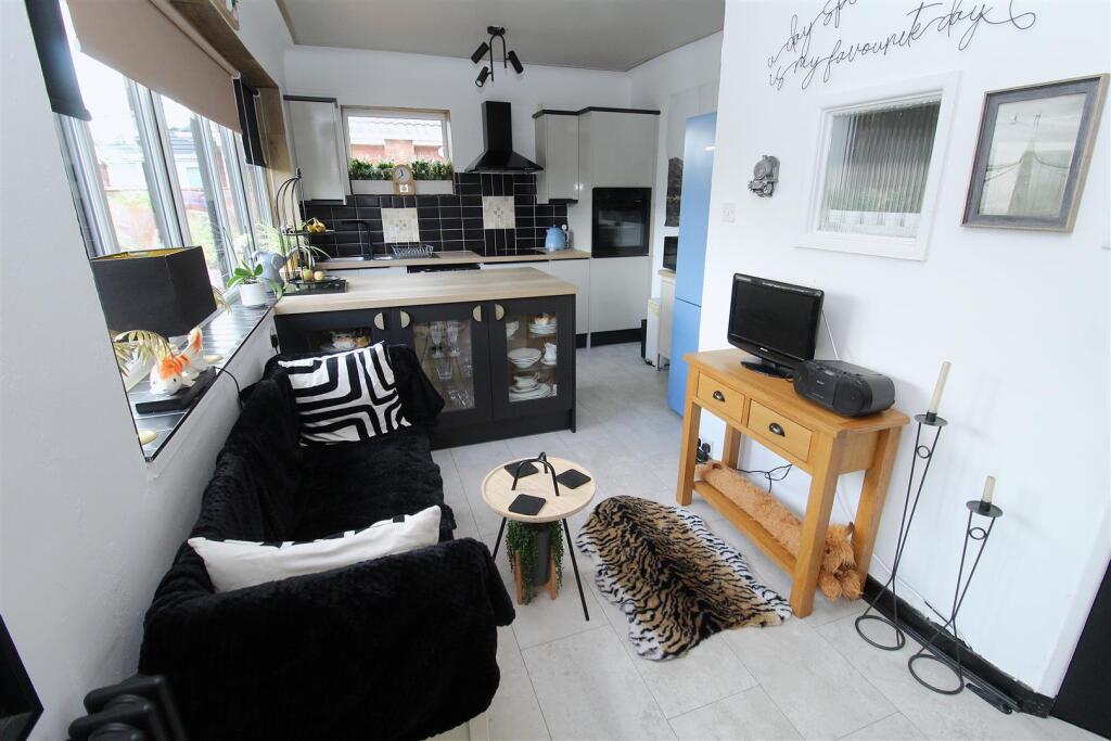 Kitchen/Dining/Family Room