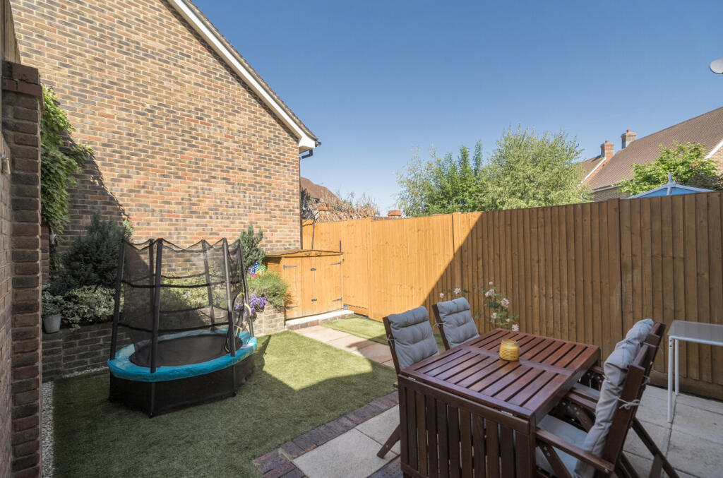 14-682467675c296-...