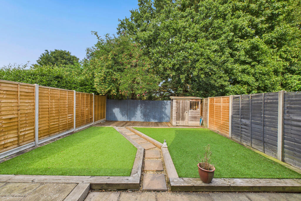 CAM05454G0-PR0039-STILL018