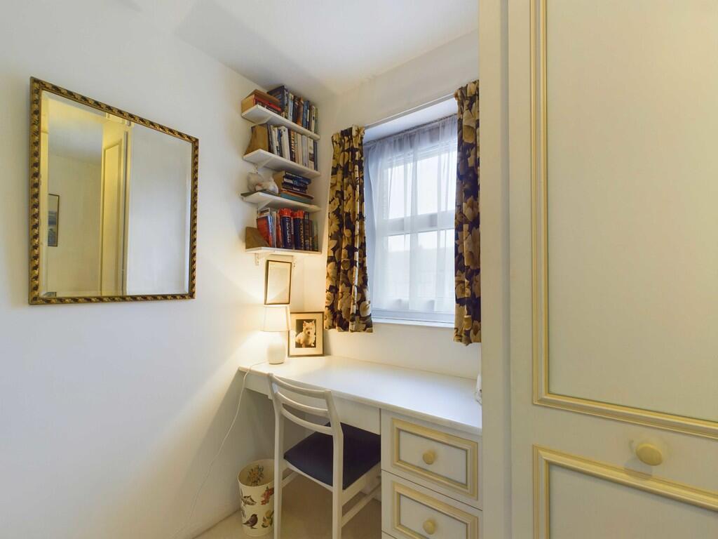 CAM03741G0-PR0058...