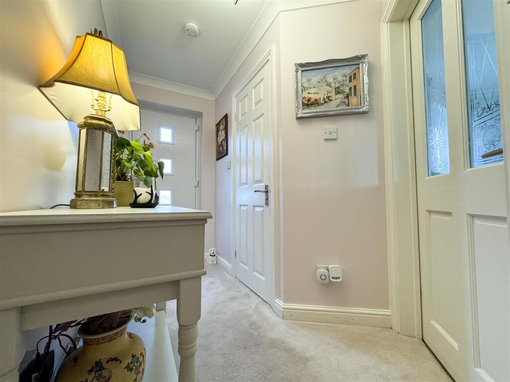ENTRANCE HALLWAY