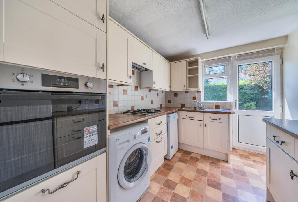 1358189-13-68cd56...