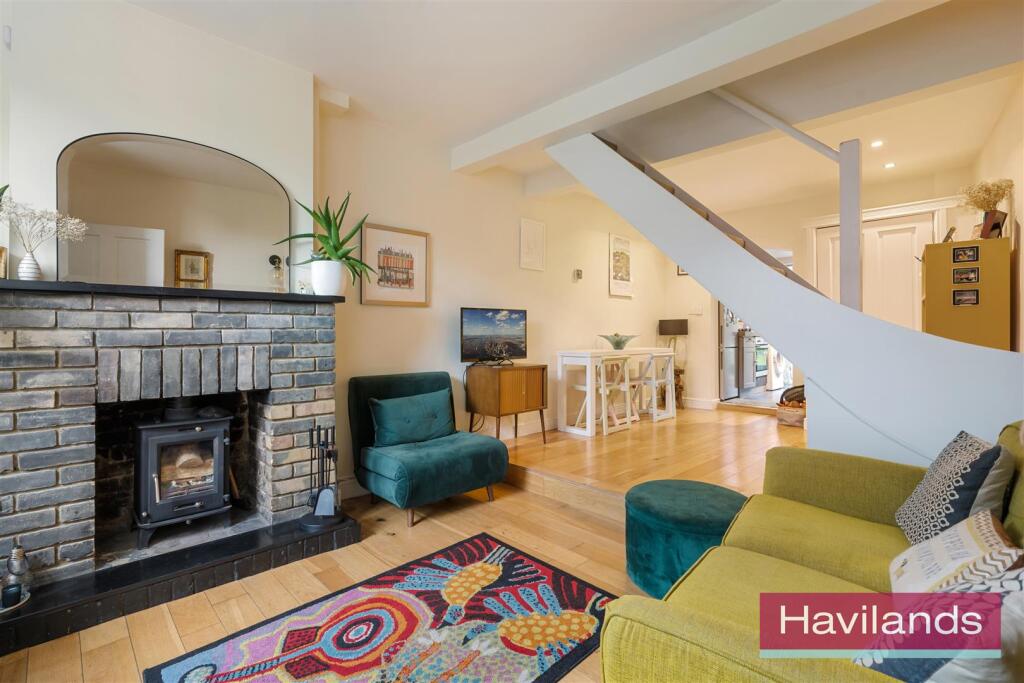 Eversley Park Road-5.jpg