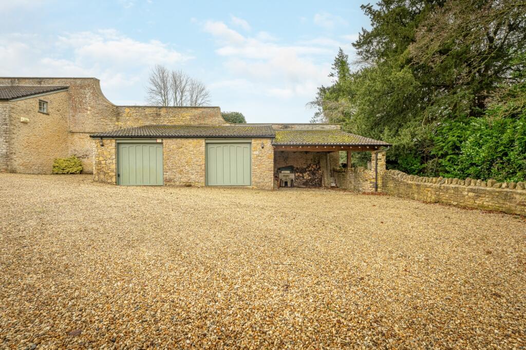 Garages and Car Port