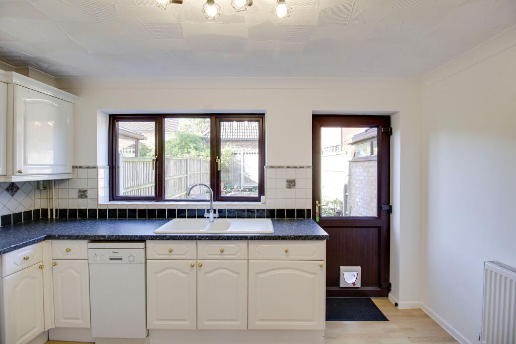 Kitchen / Breakfast Room