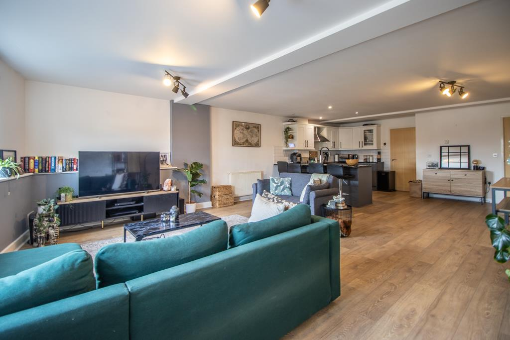 Kitchen/Living Room