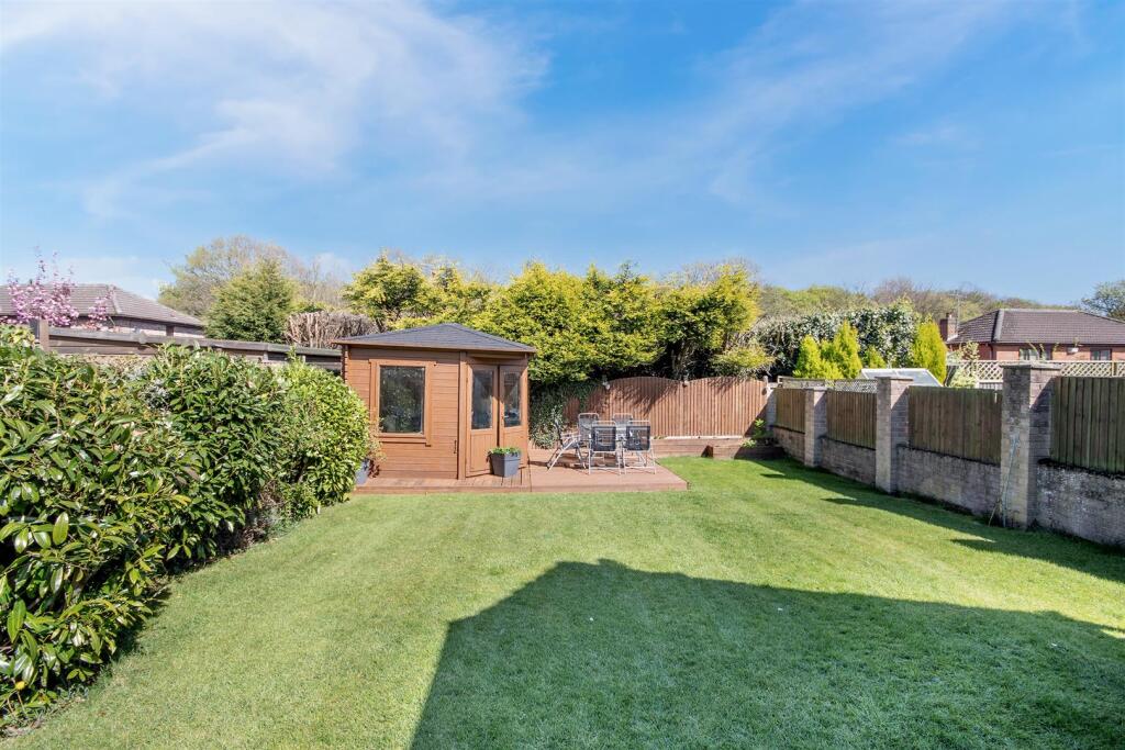 DSC_1382 copy_outdoor.jpg