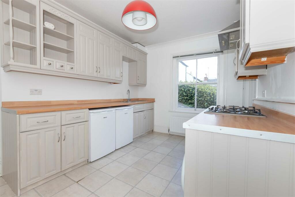 3 38 Grafton Rd_3.JPG