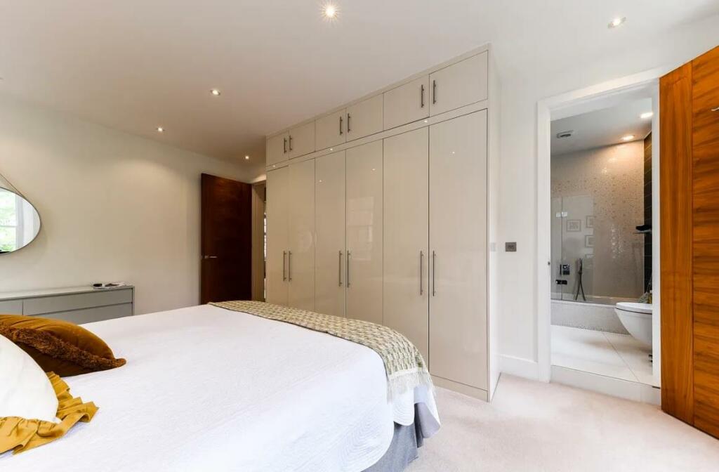 OBR - Bedroom 2.jpg