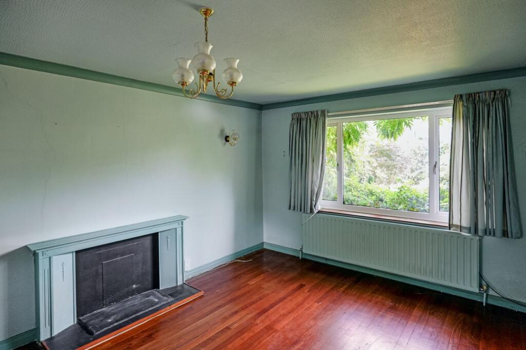 5 Conifer Close, Waterlooville, Hampshire PO8 8AF