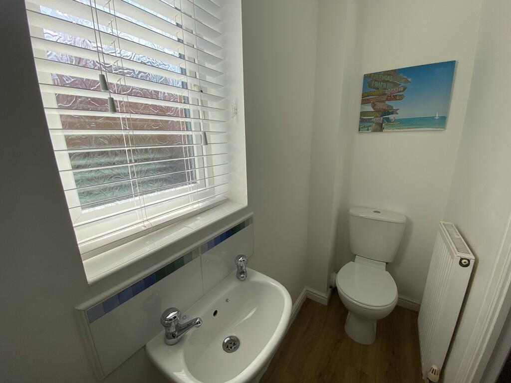 Downstairs shower
