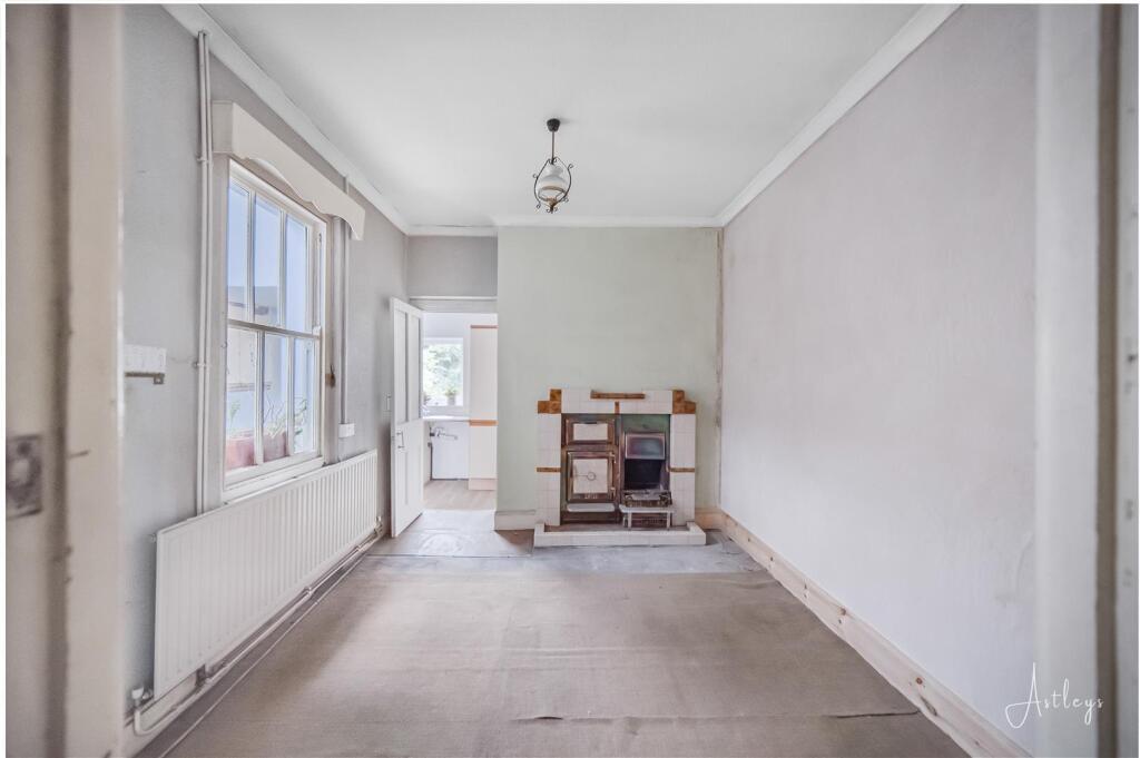 Dining room/3rd reception