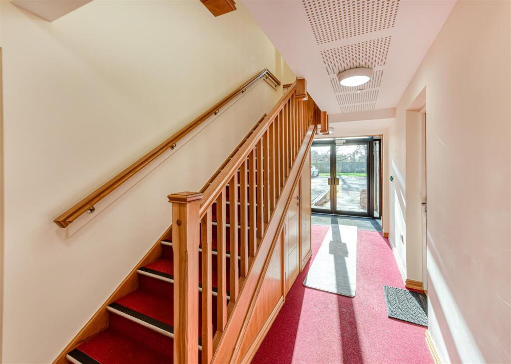 3 The Gables-communal2.jpg
