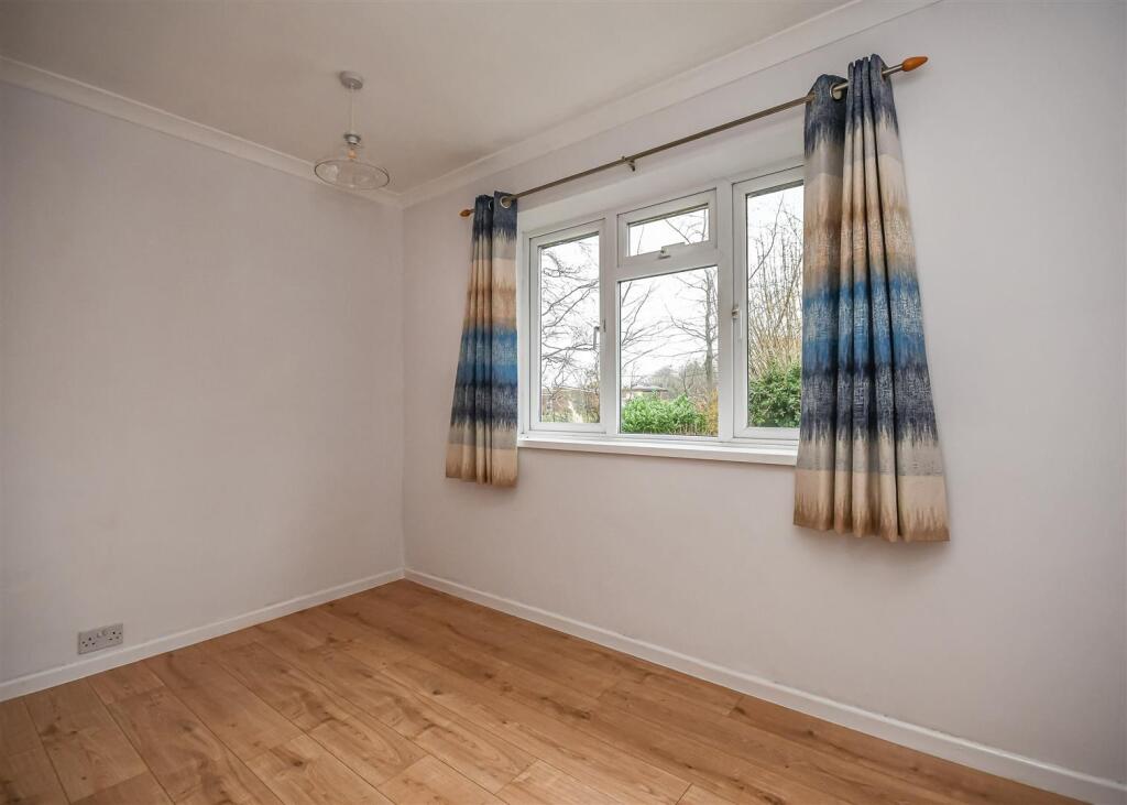 104 Planks Lane -3.jpg