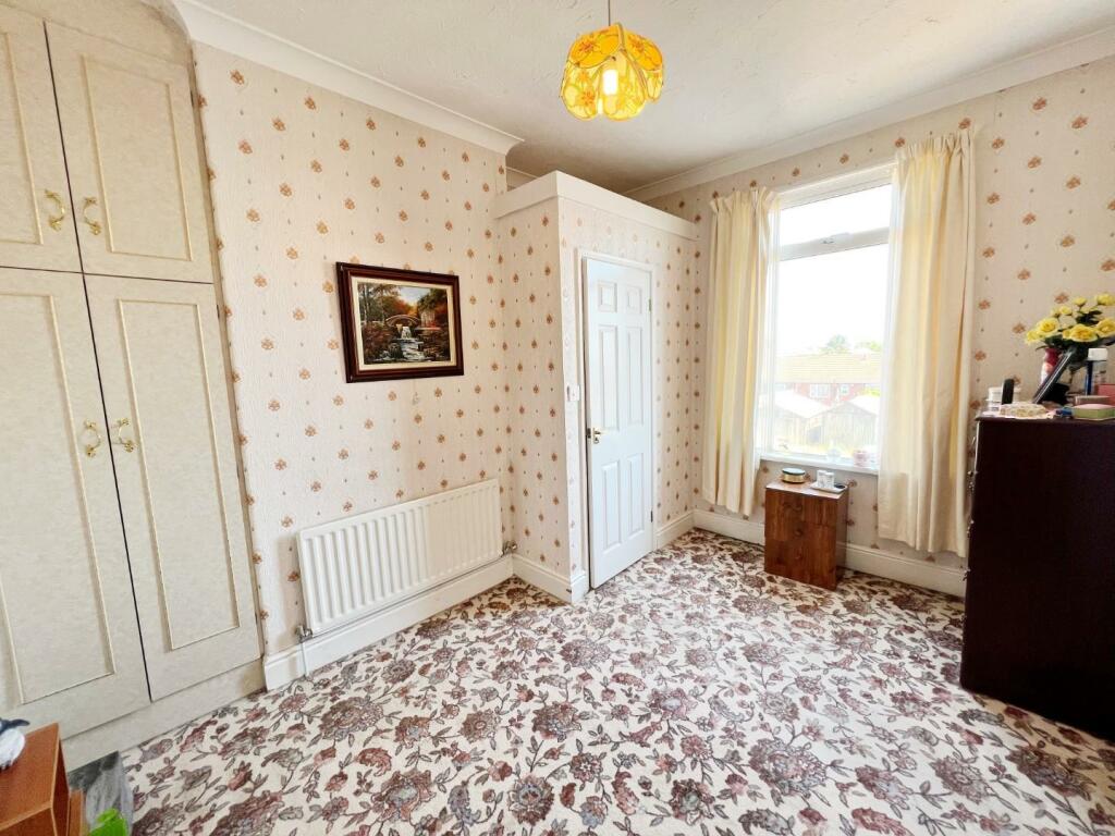 Bedroom 2 pic 2.jpg