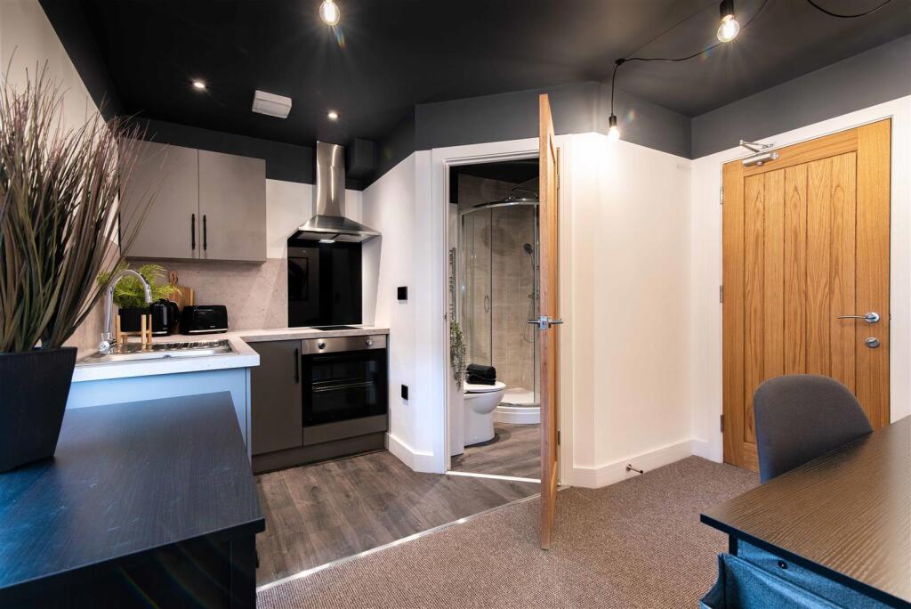 86 wolfa st-low-45.jpg
