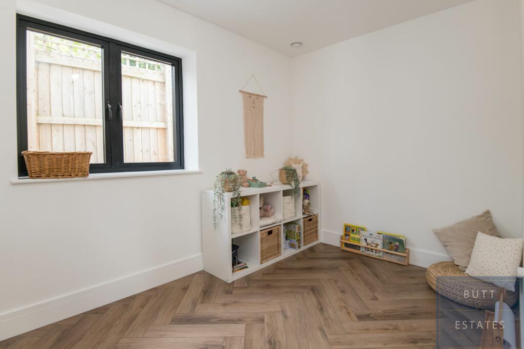 Downstairs Study / Bedroom Five 
