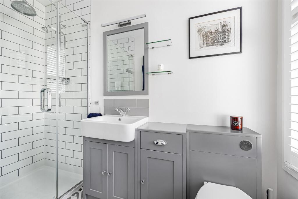 Ensuite