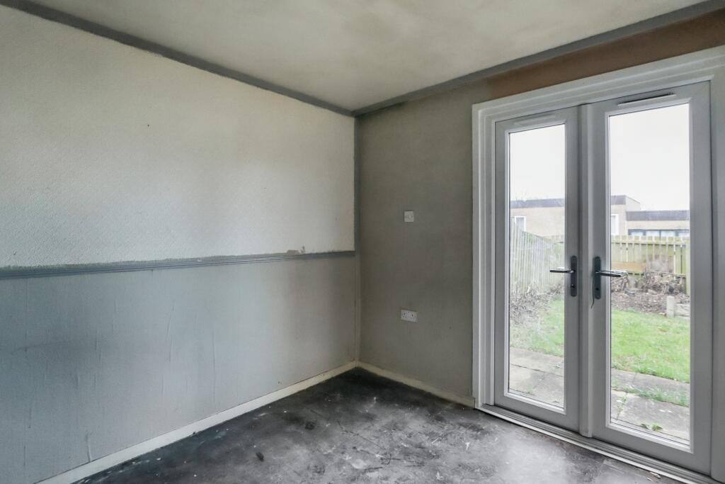 24 Park Spring Drive, Norfolk Park, Sheffield, South Yorkshire, S2 3RN