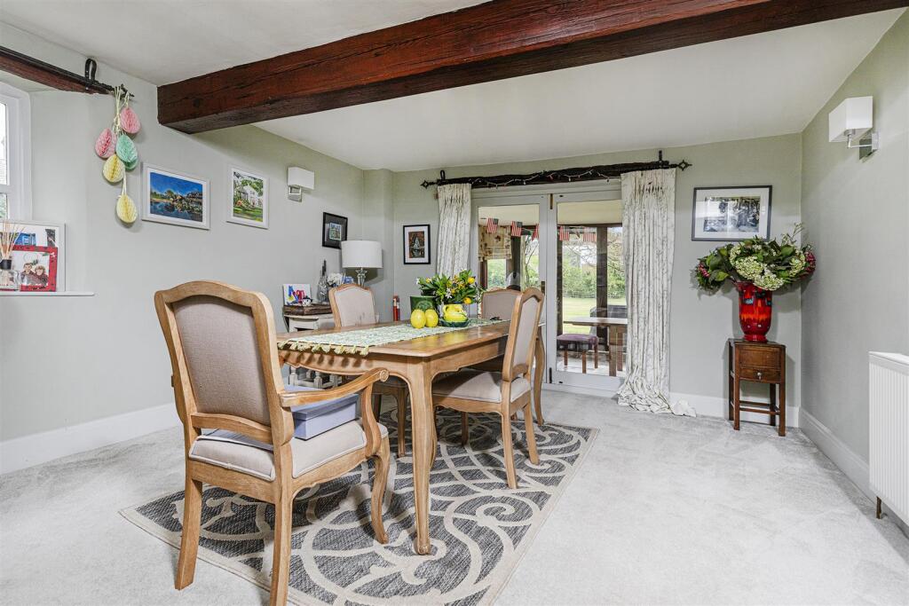 Dining Room.jpg