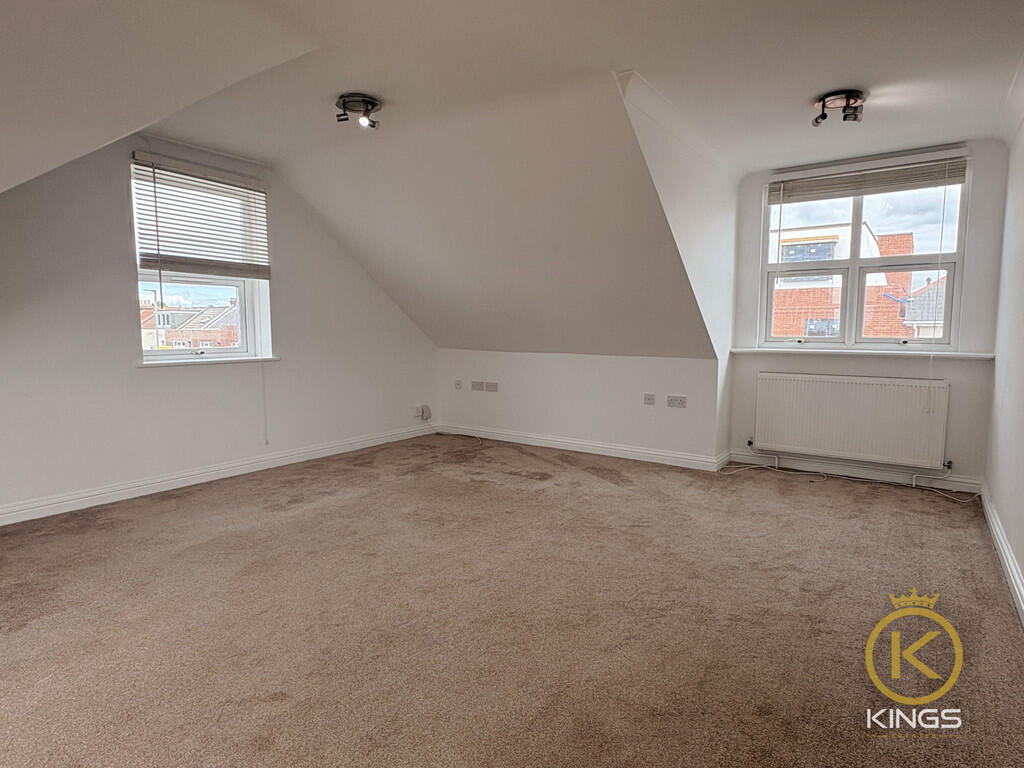 5 KAREN ANNE COUR...