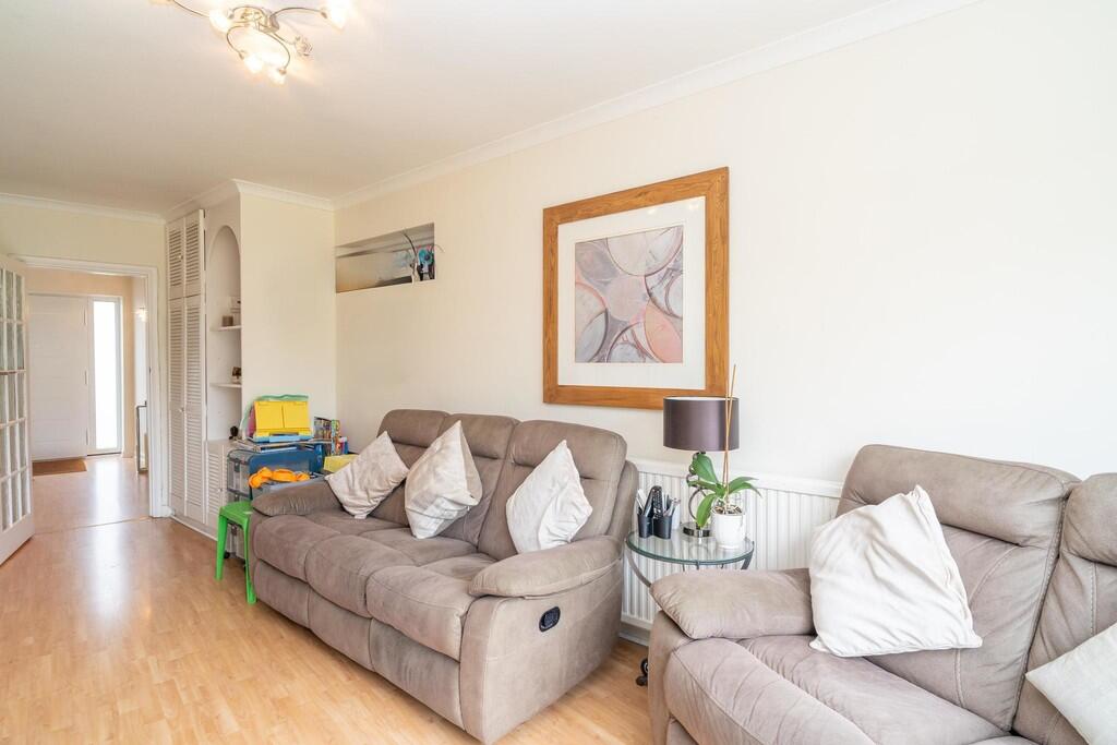 006-51 Wolmer Gar...