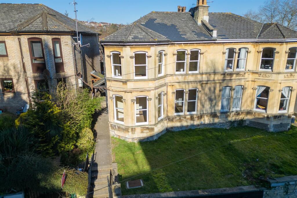 11 Arley Hill, Cotham, Bristol BS6 5PH | Freehold 
