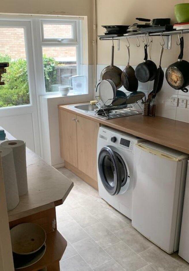 weydon-hill-close-gu9-8pa-982821