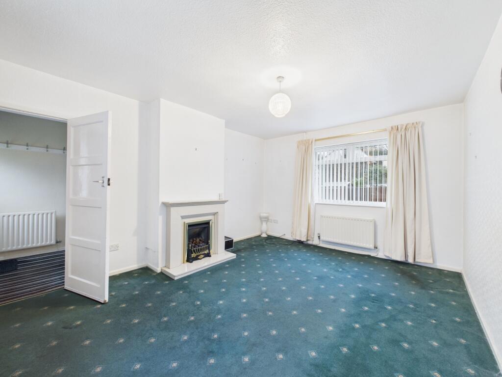 CAM02093G0-PR0065-STILL005