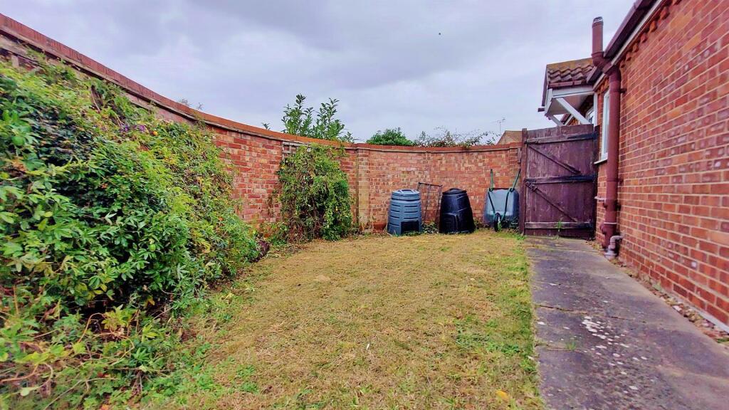 Outside - Rear