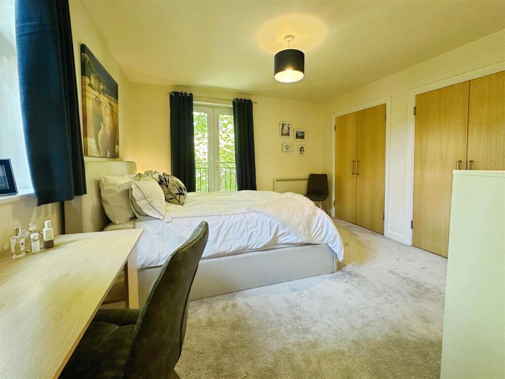 ea9cb193--454A-9473-279838F78625-21219-000007F4B99