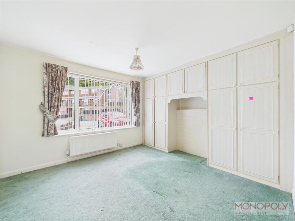 Ground Floor Bedroom/Dining Room