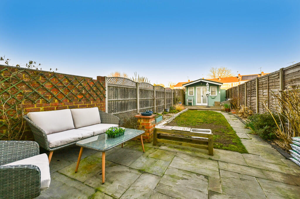 69-robins-grove-c...