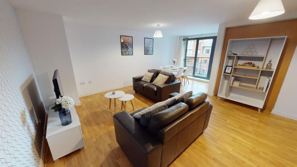 Madison Square, Liverpool, Merseyside, L1