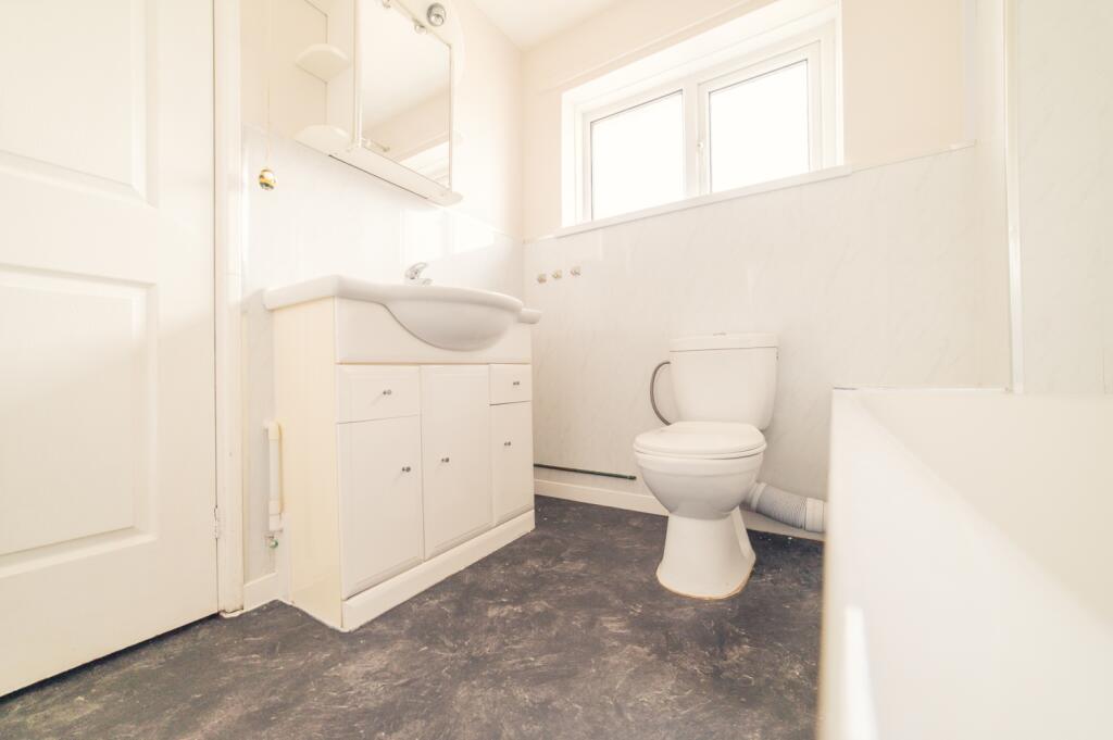 all 02920 454555 to secure your viewing_10