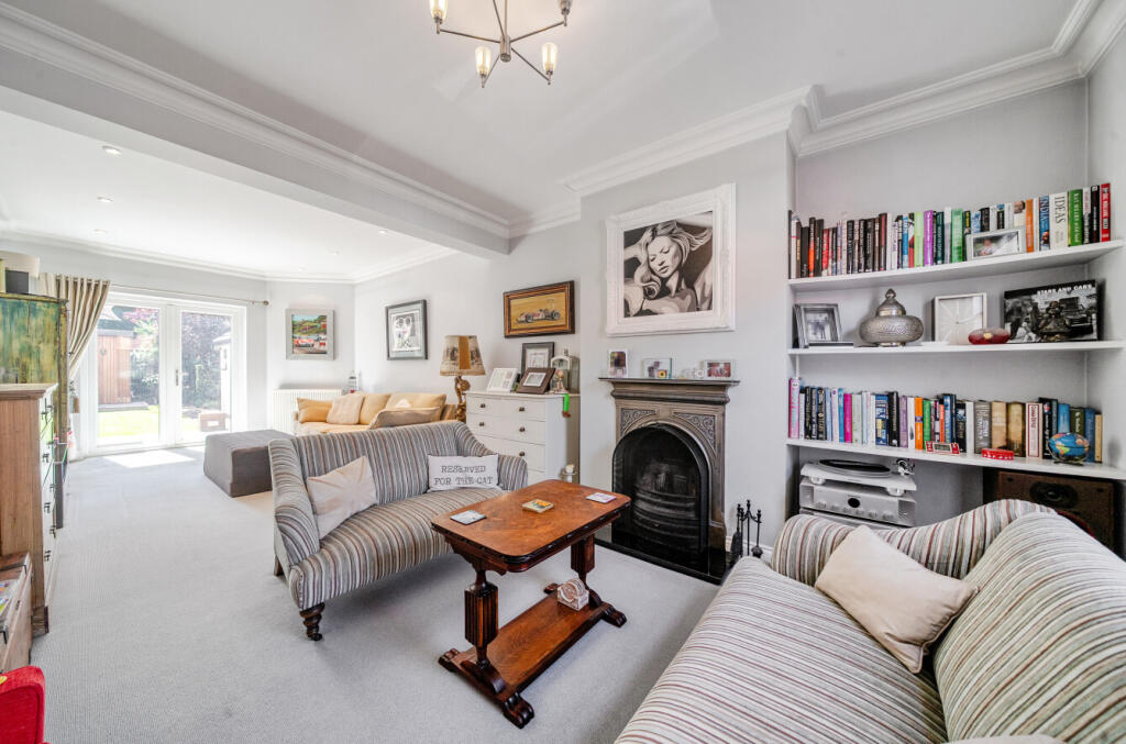 1325006-3-686fc3e...