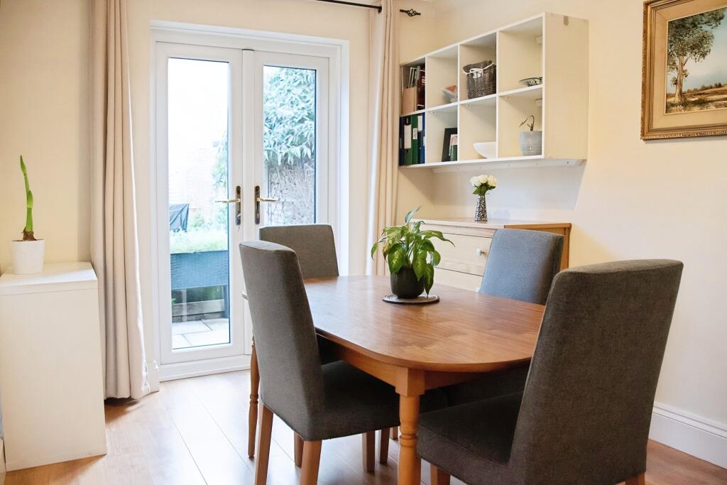 River Mews, Bishopstoke, SO50