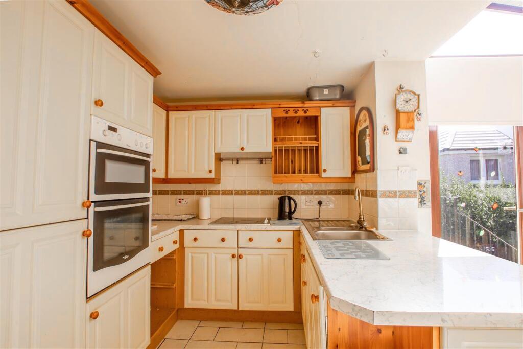 kitchen.v2-2.jpg