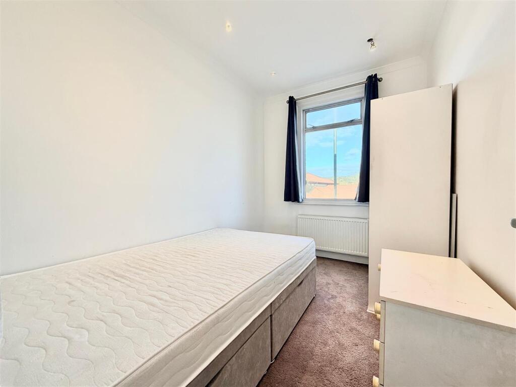 WhatsApp Image 2025-10-27 at 16.46.31_20186e0e.jpg