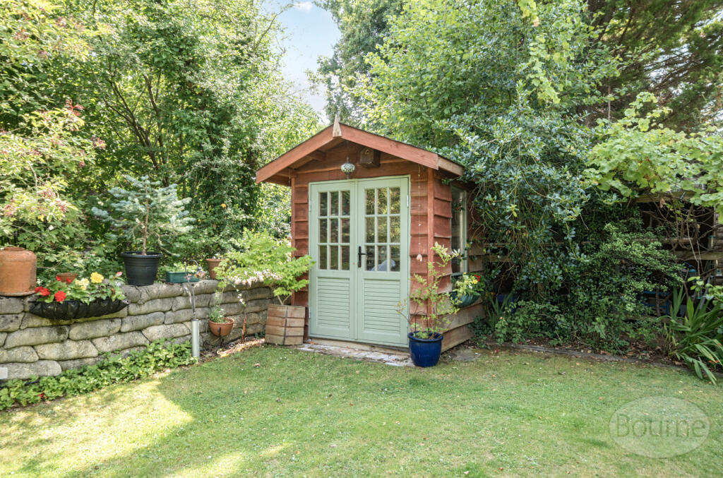 ce922e3f-59d9-481...