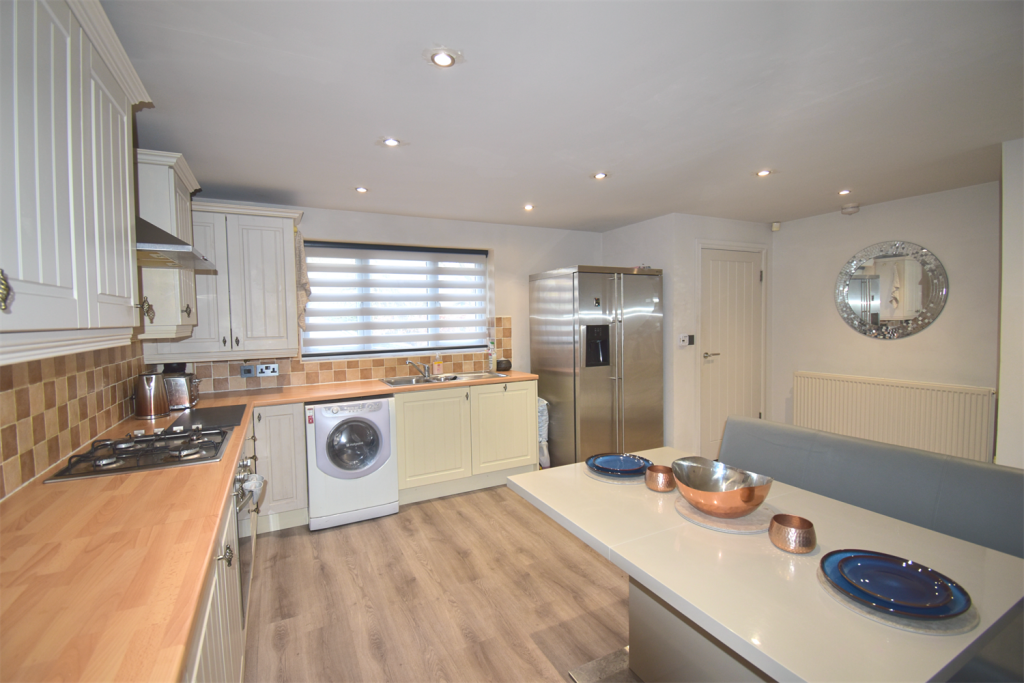 Fitted Dining Kitche