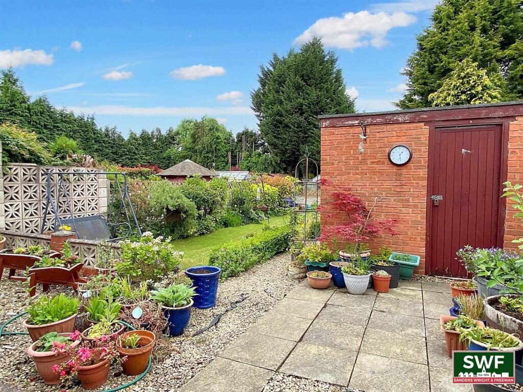 Garden1.jpg